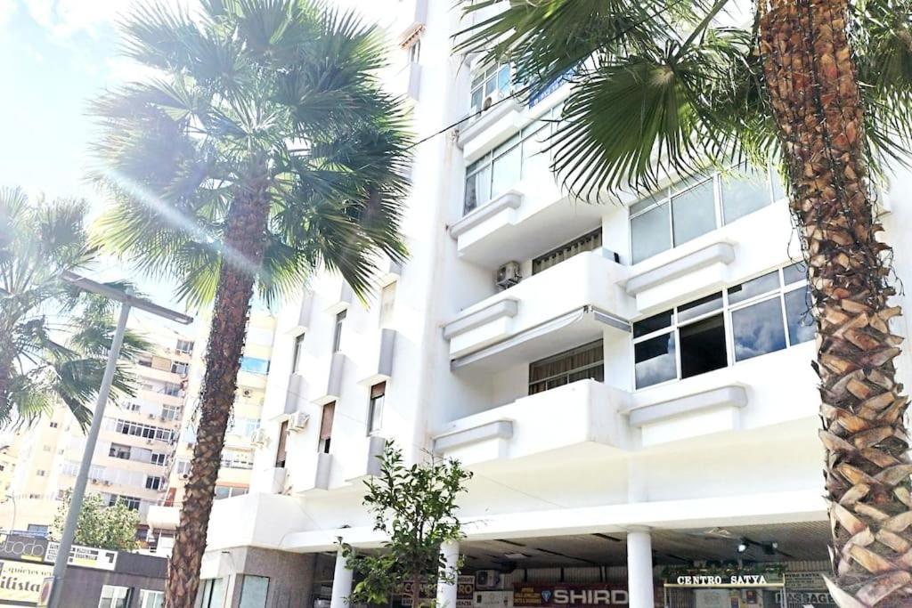 Bonito Apartamento De Dos Dormitorios En El Centro Y Calle San Miguel 托雷莫利诺斯 外观 照片